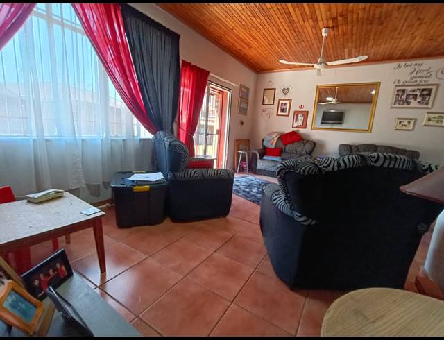 3 BEDROOM HOUSE FOR SALE IN VANDERBIJLPARK CW 5